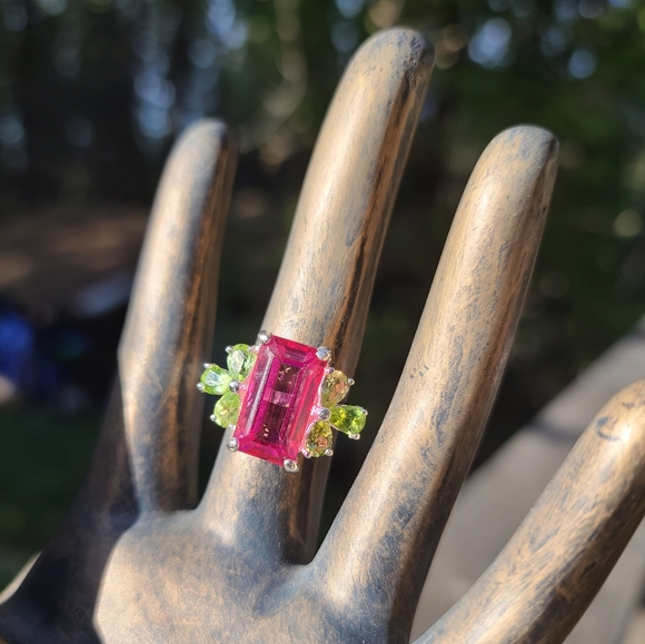 Pink Topaz massive 8k emerald cut with pear shape Peridot sterling ring sz 8 - Picture 13 of 17